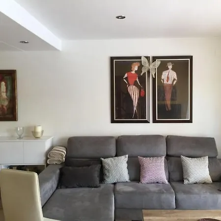 Сasa de vacaciones Llum House