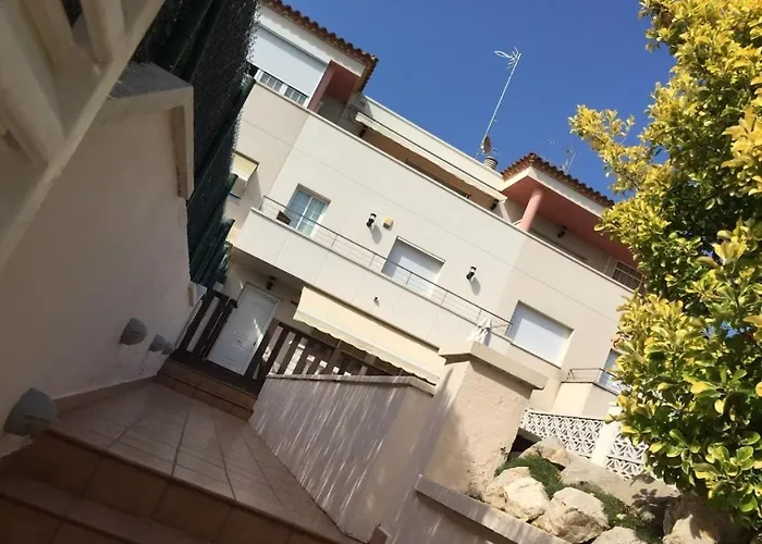 Vakantiehuis Llum House