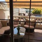 Llum House 锡切斯