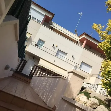 Llum House * Сиджес