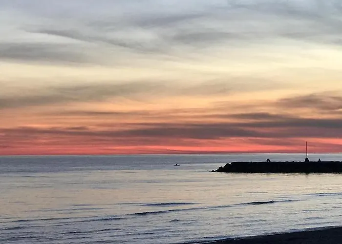 度假居 Llum House *